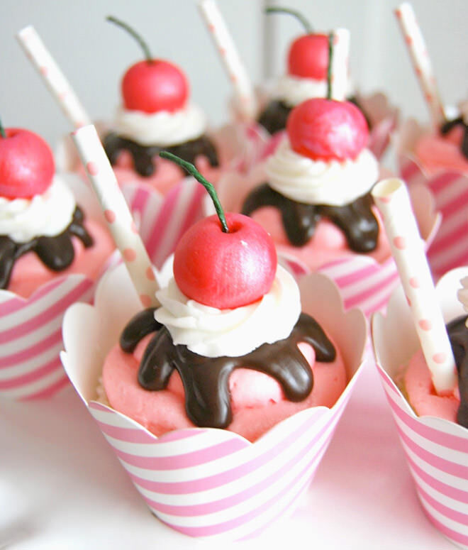  Cómo organizar una deliciosa fiesta de helados | cupcakes de helado