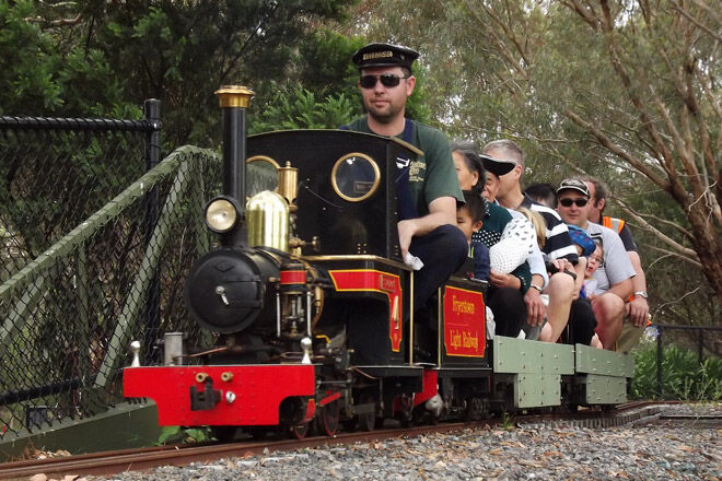 train victoria kid family railway ride