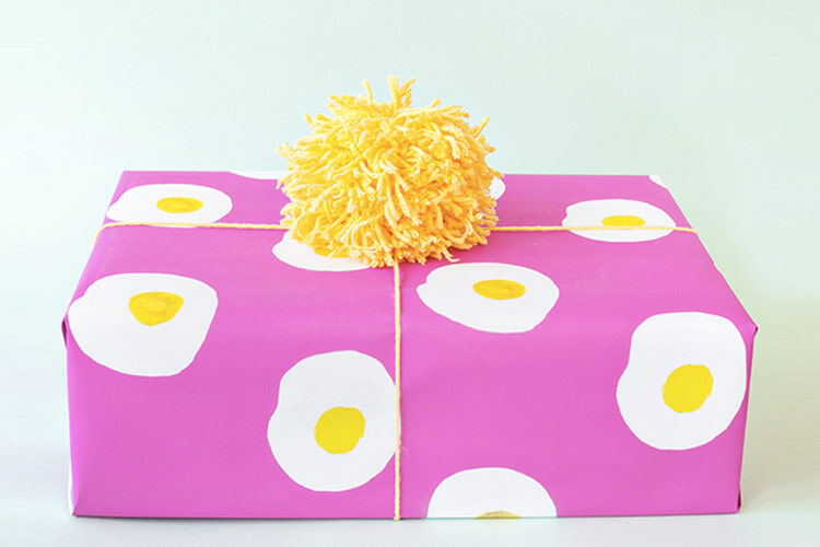 free printable gift wrap