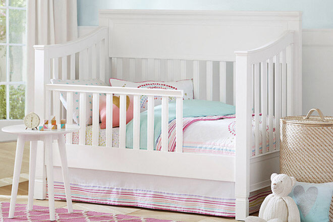 baby cot that turns into a bed