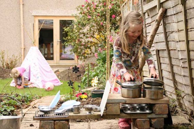 outdoor toy kitchen