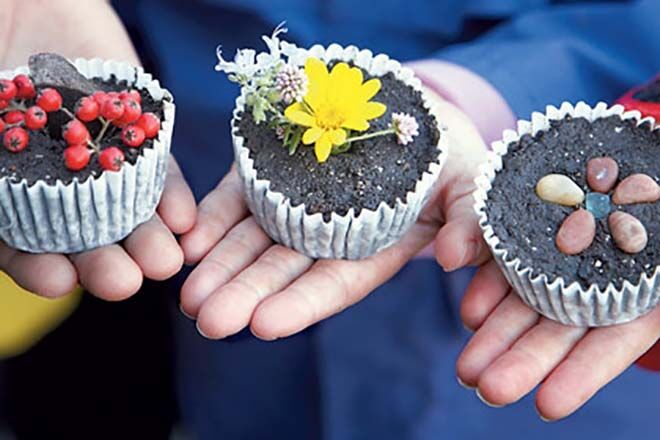 12 ingredients for creating the ultimate mud kitchen