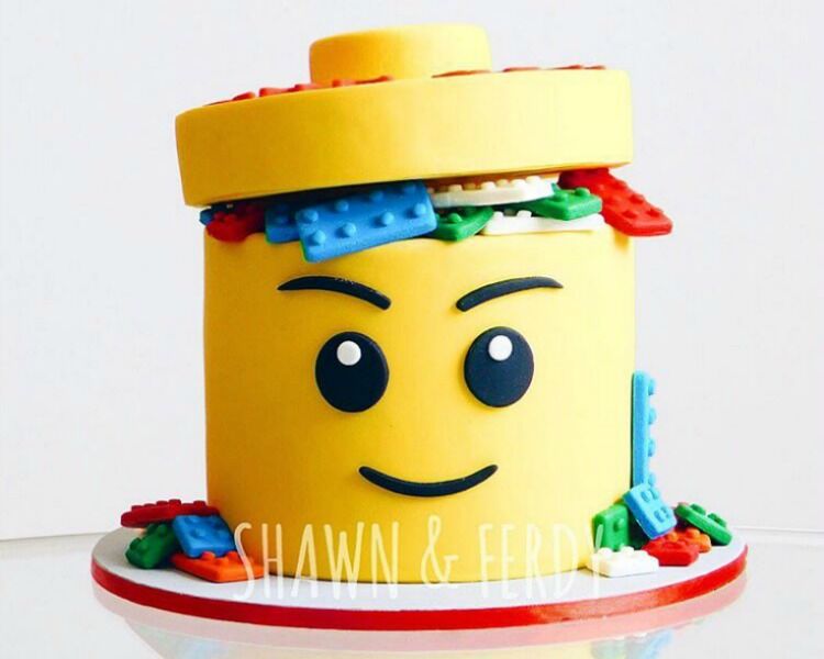 lego figure cake
