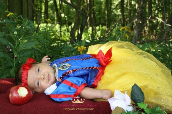 baby snow white photoshoot