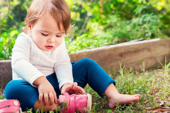 3 to 6 year old life skills: putting shoes on