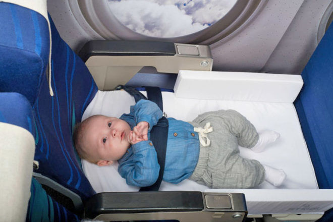 portable bassinet for airplane