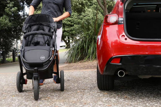 Oscar G3 by Edwards & Co stroller