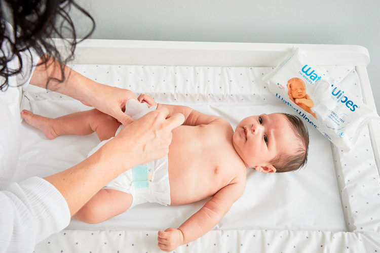 baby water wipes