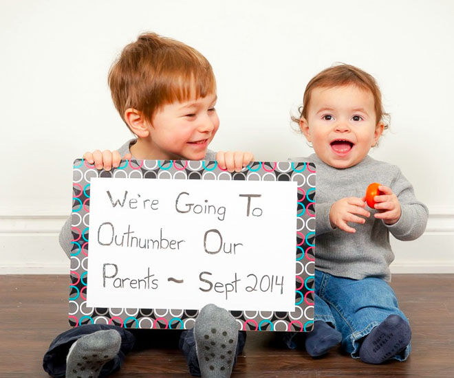 baby announcement with sibling