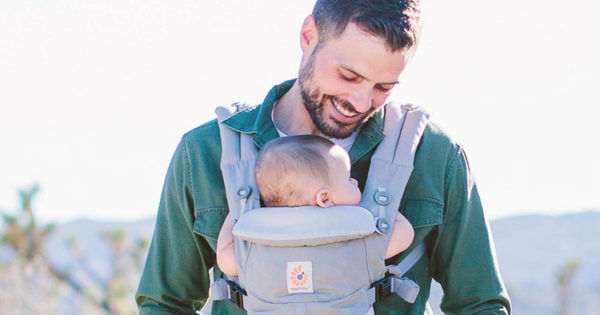 father baby carrier