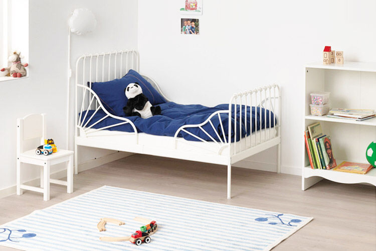 kids bed with sides