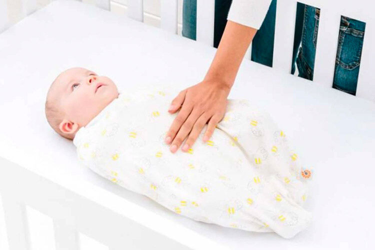 Six swaddles that encourage healthy hip development Mum's Grapevine