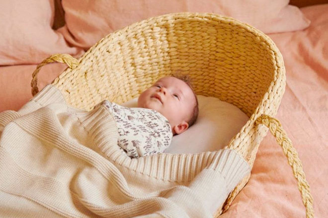 baby basket sleeping
