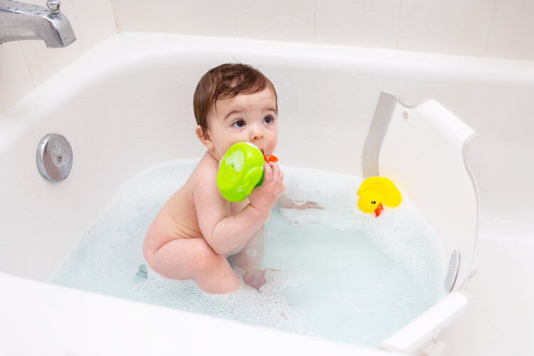 17 best baby bathtubs and alternatives for 2021 Mum's Grapevine