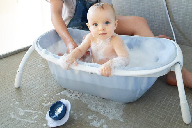 Baby Bath Australia - Australia Consumer Goods Baby Bath Aids Safety Standard 2017 Published / A mild, liquid baby cleanser or bath emollient, as using these products will protect your baby's natural skin barrier (crozier and macdonald 2010, stamatas 2013).