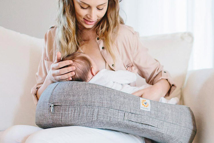 8 best nursing pillows for 2021 Mum's Grapevine